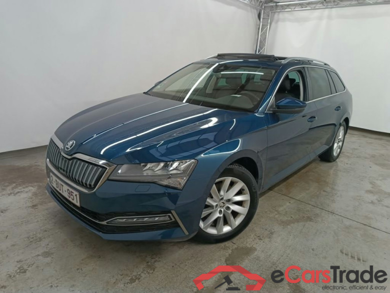 Skoda Superb Combi 1.4 TSI iV 160kW DSG6 Clever+ 5d #1